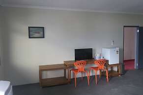 Zaru Hotel