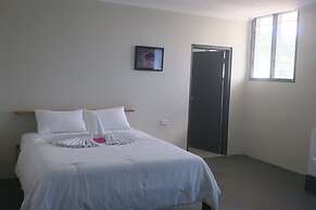 Zaru Hotel