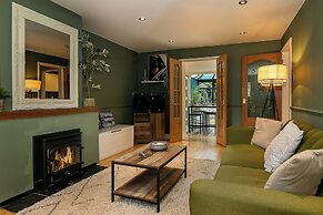 Beautiful 3 Bedroom Cotswold Cottage