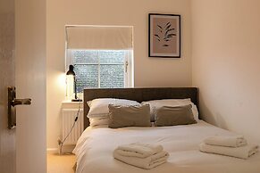 Beautiful 3 Bedroom Cotswold Cottage