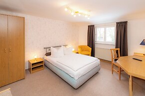 Hotel Waldhaus Waltershausen
