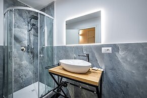 Five Suites Mantellate