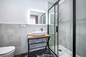Five Suites Mantellate