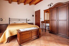 Dimora La Vignazza Agri Resort