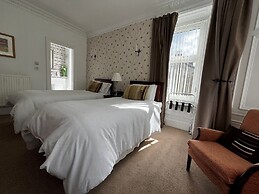 Lomond Guest House
