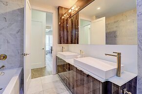 Skyline Penthouse - CN Tower Downtown