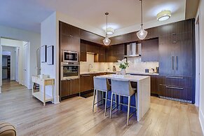 Skyline Penthouse - CN Tower Downtown