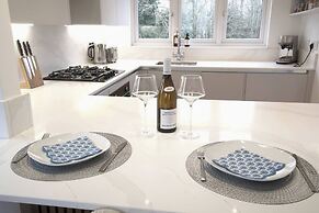 The Lily Suite in Berkshire