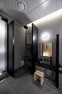 Haeundae Marine Capsule Hotel & Spa