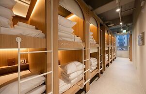 Haeundae Marine Capsule Hotel & Spa