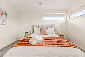 StayAU Modern Sanctuary Mins Ct&Airport