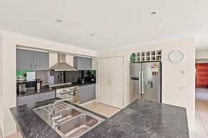StayAU Modern Sanctuary Mins Ct&Airport