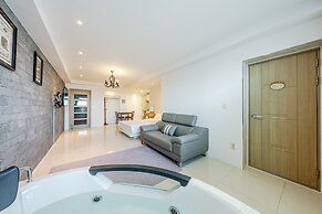 Uljin Sea and Moment Pension