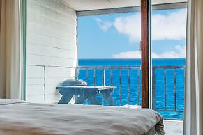 Uljin Sea and Moment Pension