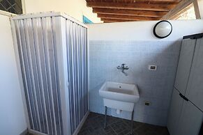 Casa Adele in Torre Dell'orso With Wi-fi and air Conditioning