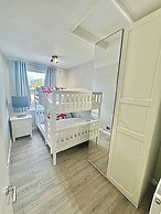 Eastcote Place Apartment