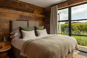 Louma Country Hotel