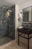 Louma Country Hotel