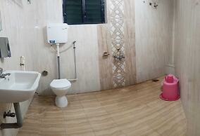 HOTEL CRAZY HOME AND RESORT