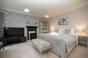 The Cherry Tree B&B Hotel
