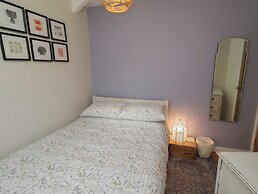 Corner Cottage