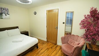 Silk Hotel