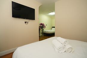 Silk Hotel
