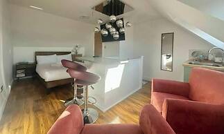 Silk Hotel