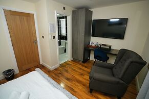 Silk Hotel