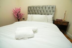 Silk Hotel
