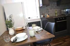 Sleek Apartment in Cosy Coventry