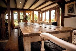 Wonderland Party Retreat
