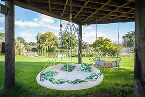 Wonderland Party Retreat