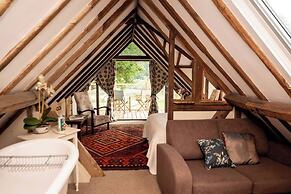 Wonderland Party Retreat