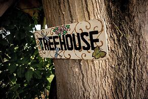 Wonderland Party Retreat