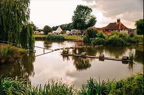 Wonderland Party Retreat