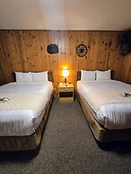 Alpine Lodge