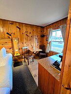 Alpine Lodge