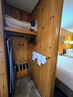 Alpine Lodge