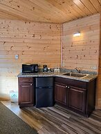 Alpine Lodge