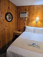 Alpine Lodge