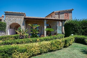 Villa Favara Charming Luxury Retreat With Private Pool