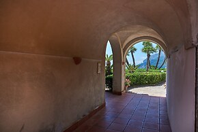 Villa Favara Charming Luxury Retreat With Private Pool