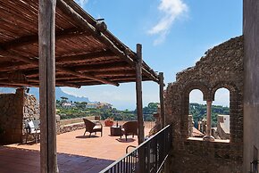 Villa Favara Charming Luxury Retreat With Private Pool