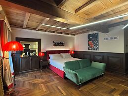 Palazzo Gambirasi Luxury Suite Roma