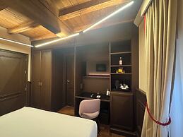 Palazzo Gambirasi Luxury Suite Roma