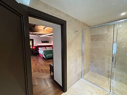 Palazzo Gambirasi Luxury Suite Roma
