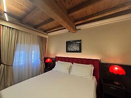 Palazzo Gambirasi Luxury Suite Roma