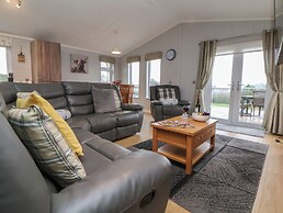 Holly Lodge