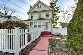 Walkable Location, 8 Mi to Metlife: Teaneck Escape